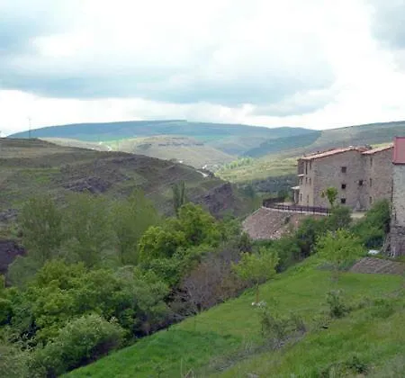 Hytte De La Pena Villar del Rio